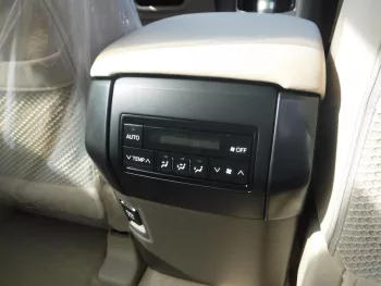 2023 TOYOTA PRADO 150 2.7L PETROL TXL AUTO - WITHOUT SUNROOF