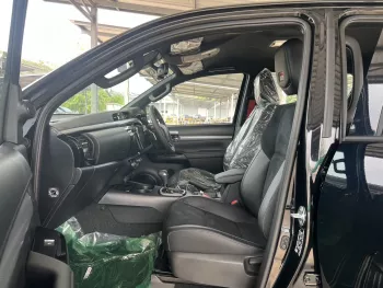 RHD - 2024 TOYOTA HILUX 2.8L DIESEL DOUBLE CAB GR SPORT AUTOMATIC