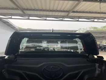 RHD - 2024 TOYOTA HILUX 2.8L DIESEL DOUBLE CAB GR SPORT AUTOMATIC