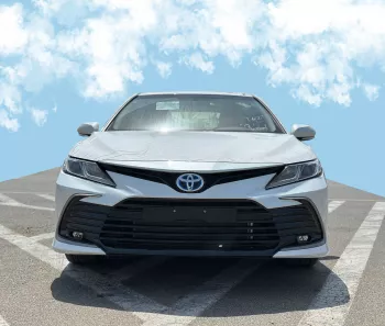 Toyota Camry GLE 2.5L Hybrid FWD 2024 Model Year