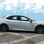 Toyota Camry GLE 2.5L Hybrid FWD 2024 Model Year - Thumbnail 5