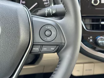 Toyota Camry GLE 2.5L Hybrid FWD 2024 Model Year