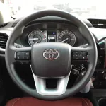 2023 Toyota Hilux 4x4 DC 2.8 - Grey inside Maroon - Thumbnail 14