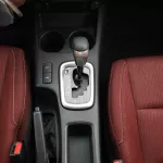 2023 Toyota Hilux 4x4 DC 2.8 - Grey inside Maroon - Thumbnail 16