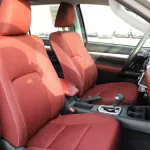 2023 Toyota Hilux 4x4 DC 2.8 - Grey inside Maroon - Thumbnail 19