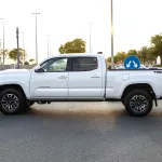 2022 Toyota Tacoma 3.5 TRD SPORT - White inside Black - Thumbnail 3