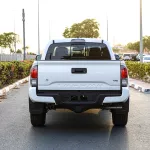 2022 Toyota Tacoma 3.5 TRD SPORT - White inside Black - Thumbnail 4