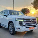 TOYOTA LANDCRUISER VXR TWINTURBO 2022 MODEL GCC SPECS UNDER WARRANTY AND SERVICE CONTRACT - Thumbnail 1