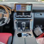 TOYOTA LANDCRUISER VXR TWINTURBO 2022 MODEL GCC SPECS UNDER WARRANTY AND SERVICE CONTRACT - Thumbnail 3