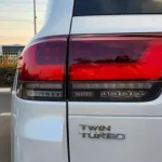 TOYOTA LANDCRUISER VXR TWINTURBO 2022 MODEL GCC SPECS UNDER WARRANTY AND SERVICE CONTRACT - Thumbnail 15