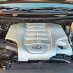 LEXUS LX 570 SPORT PLATINUM SIGNATURE KIT GCC SPECS 2017 MODEL SILVER COLOUR - Thumbnail 2