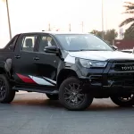 2023 Toyota Hilux 4x4 DC 2.8 GR Sport - Black inside Black - Thumbnail 2
