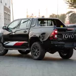 2023 Toyota Hilux 4x4 DC 2.8 GR Sport - Black inside Black - Thumbnail 4