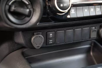 2023 Toyota Hilux 4x4 DC 2.8 GR Sport - Black inside Black