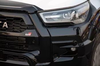 2023 Toyota Hilux 4x4 DC 2.8 GR Sport - Black inside Black