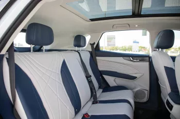 2024 Kaiyi X7 1.6 Flagship - White inside Blue