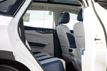 2024 Kaiyi X7 1.6 Flagship - White inside Blue