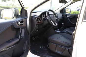 2023 ZXAUTO Terralord 4×4 DC 2.4T Super-luxury - White inside Black Brown