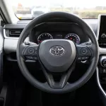 2023 Toyota Rav4 2.5 4x4 HI - Black inside Grey & White - Thumbnail 12