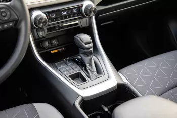 2023 Toyota Rav4 2.5 4x4 HI - Black inside Grey & White