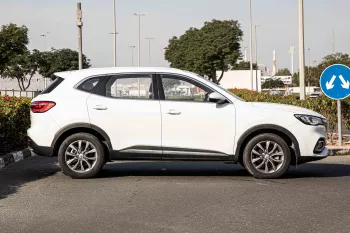 2020 MG HS 4X2 1.5 LUXURY - White inside Black