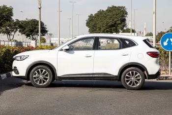 2020 MG HS 4X2 1.5 LUXURY - White inside Black