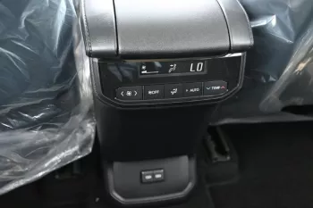 2024 MODEL TOYOTA HIGHLANDER GLE HYBRID 2.5L 7-SEATER AUTOMATIC 