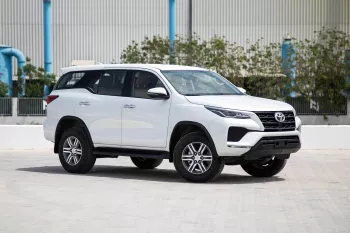 2023 Toyota Fortuner 2.7 4X4 Low 17 AL - White Pearl inside Chamois