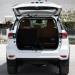 2023 Toyota Fortuner 2.7 4X4 Low 17 AL - White Pearl inside Chamois - Thumbnail 5