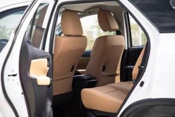2023 Toyota Fortuner 2.7 4X4 Low 17 AL - White Pearl inside Chamois