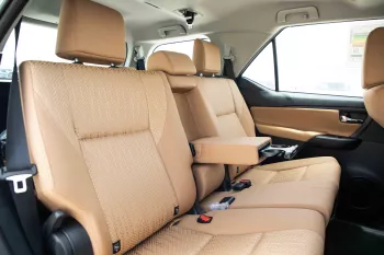 2023 Toyota Fortuner 2.7 4X4 Low 17 AL - White Pearl inside Chamois