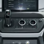 2023 LAND ROVER DEFENDER 90 SE 2.0L V4 BLACK COLOR - Thumbnail 7
