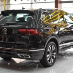 2023 VOLKSWAGEN TIGUAN R380 TSI 4MOTION 2.0L V4 BLACK COLOR EXPORT PRICE - Thumbnail 22