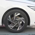 HYUNDAI ELANTRA 1.5L PETROL MODEL YEAR 2024 WHITE - Thumbnail 23