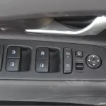 HYUNDAI ELANTRA 1.5L PETROL MODEL YEAR 2024 WHITE - Thumbnail 7