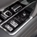 Land Rover Range Rover SE P530 4.4L Petrol AWD AT Model Year 2024 Santorini Black Color - Thumbnail 14