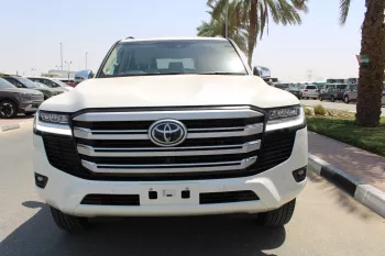 2023 TOYOTA LAND CRUISER 300 3.3 L DIESEL V6 4WD SAHARA