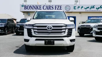 Toyota Land Cruiser 2025 LC300 Petrol White Color