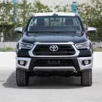 2024 Toyota Hilux 4x4 DC 2.8 - Black inside Maroon - Thumbnail 1