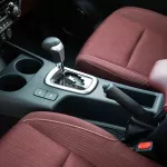 2024 Toyota Hilux 4x4 DC 2.8 - Black inside Maroon - Thumbnail 13