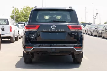 TOYOTA LANDCRUISER 300 3.3L V6 DIESEL VXR 2023 MODEL YEAR