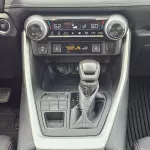 TOYOTA RAV4 XLE FULL OPTION V4 2.5L AWD 2019 MODEL YEAR - Thumbnail 13