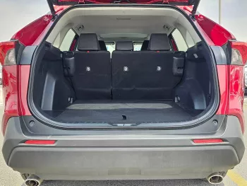 TOYOTA RAV4 XLE FULL OPTION V4 2.5L AWD 2019 MODEL YEAR