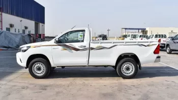 TOYOTA HILUX 2.7 PETROL 4x4 SINGLE CABIN MANUAL 2024 MODEL YEAR