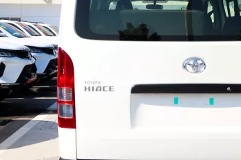 TOYOTA HIACE 2.5 DIESEL 15 PASSENGERS VAN 2024 MODEL YEAR