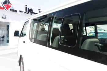 TOYOTA HIACE 2.5 DIESEL 15 PASSENGERS VAN 2024 MODEL YEAR
