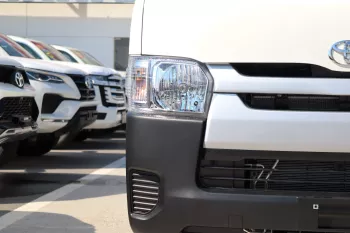 TOYOTA HIACE 2.5 DIESEL 15 PASSENGERS VAN 2024 MODEL YEAR
