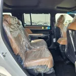 Hyundai  Santa Fe Luxury 2.5T Petrol V4 2024 Model Year  - Thumbnail 10