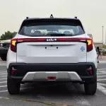 Kia Seltos 1.5L Petrol V4 Basic Option 2024 Model Year  - Thumbnail 5