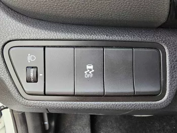 Kia Seltos 1.5L Petrol V4 Basic Option 2024 Model Year 